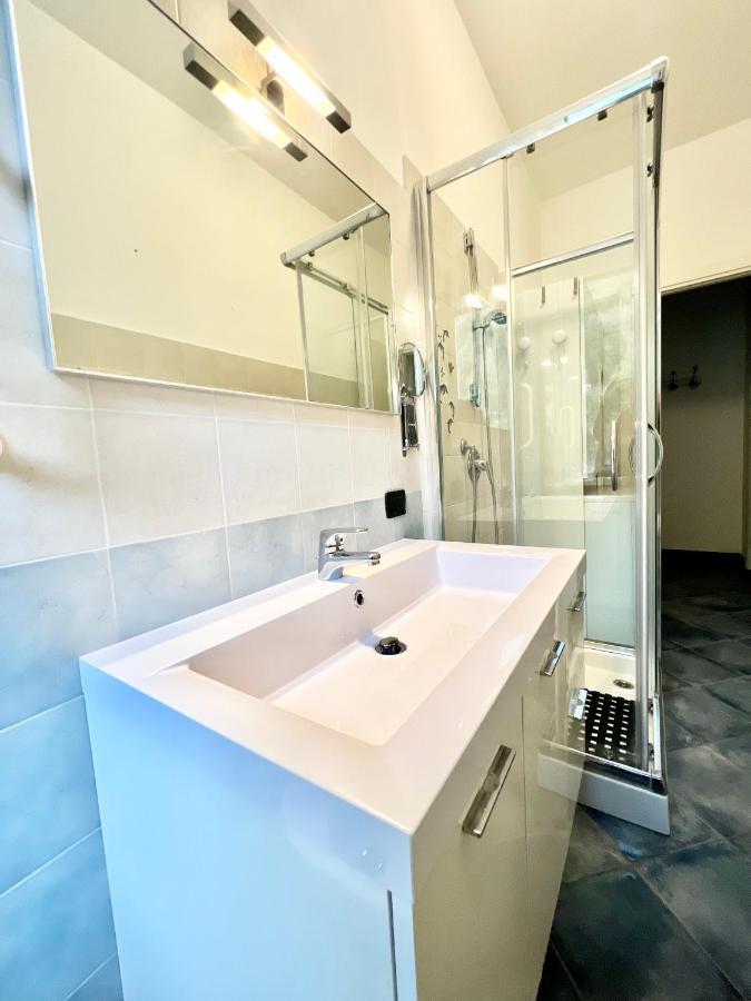 A 5 Minuti Dal Mare - Dolphin Beach House Spotorno Extérieur photo