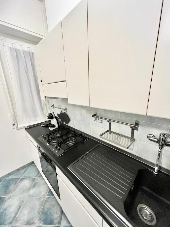 A 5 Minuti Dal Mare - Dolphin Beach House Spotorno Extérieur photo